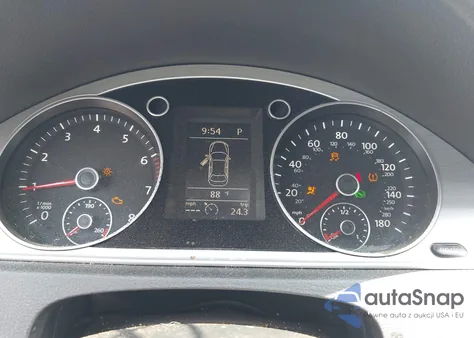 2015 Volkswagen Cc 2.0T Sport z USA, uszkodzony, nr VIN WVWBP7AN2FE803511